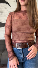 Load image into Gallery viewer, Dainty Lace Longsleeve
