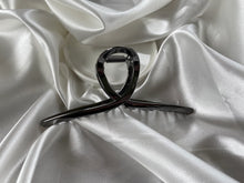 Load image into Gallery viewer, Silver Claw Clip
