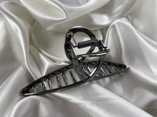 Load image into Gallery viewer, Silver Claw Clip

